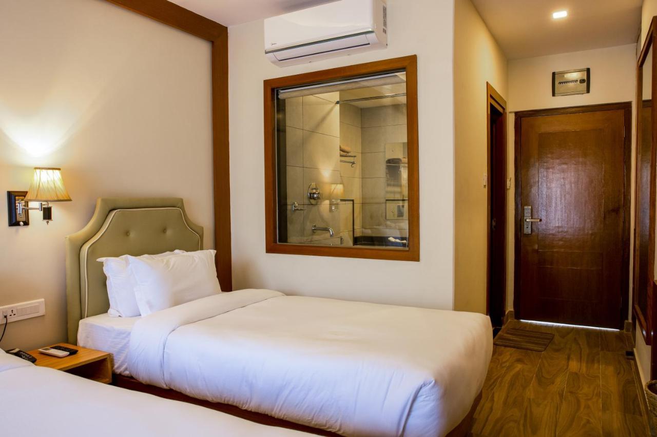 Hotel Fewa Trip Похара Екстериор снимка