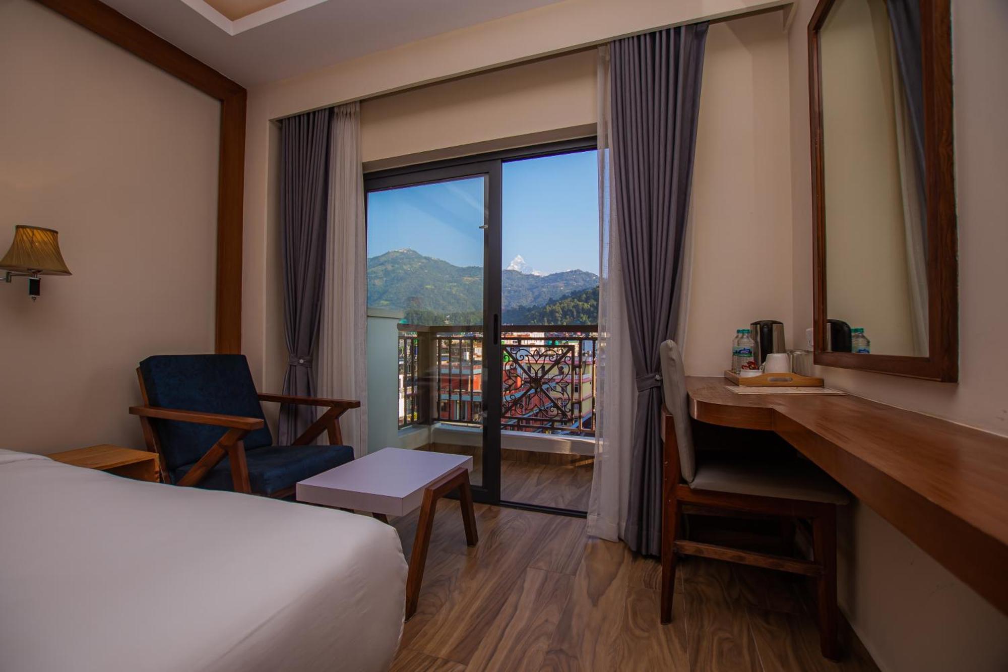 Hotel Fewa Trip Похара Екстериор снимка