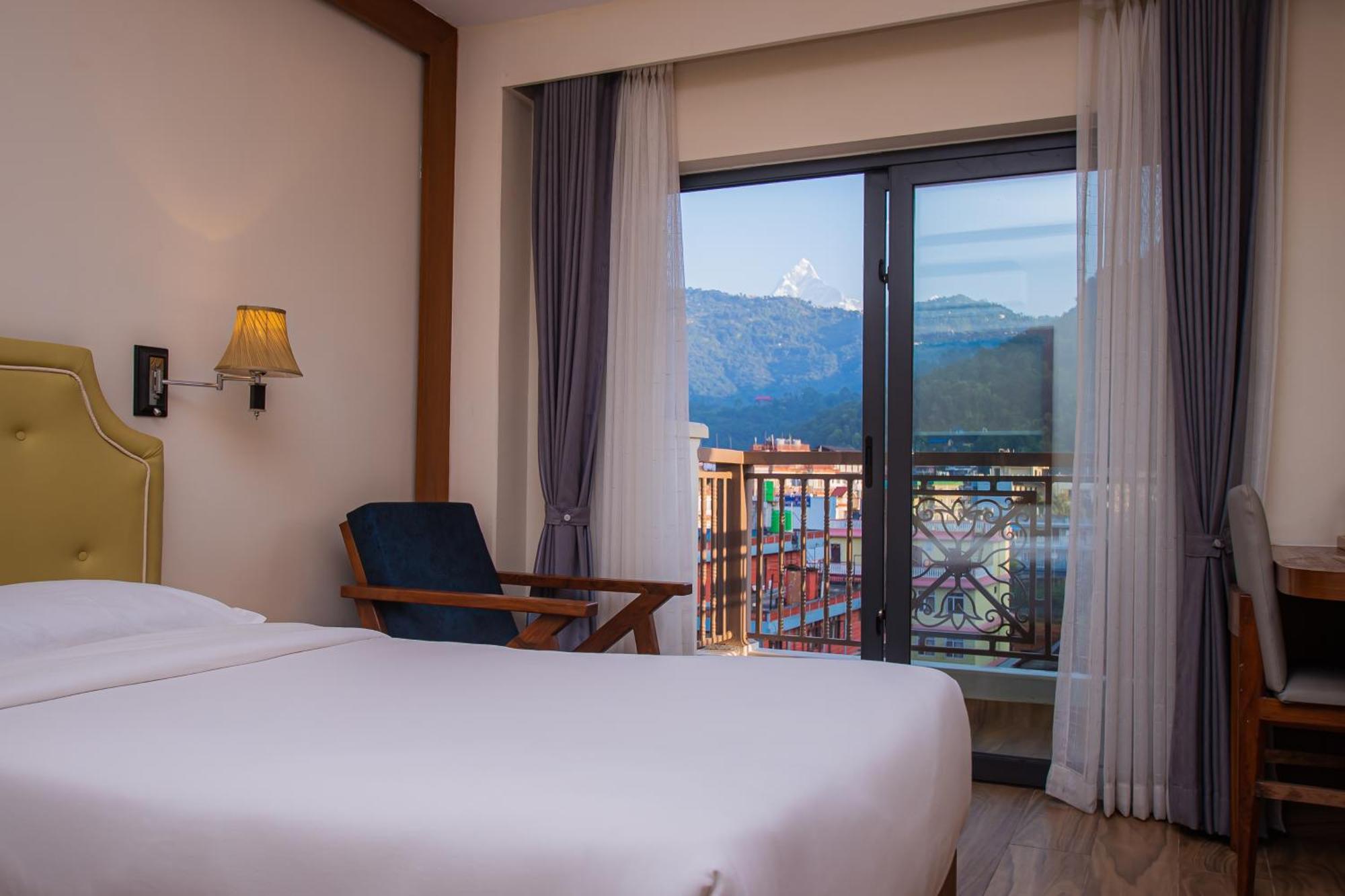 Hotel Fewa Trip Похара Екстериор снимка